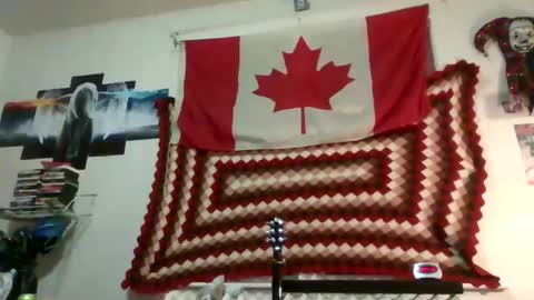 Snapshot of theycallmemellowthebreeze chatting on March 12, 2025, 2:09 am mellow online show from March 12, 2025, 2:09 am