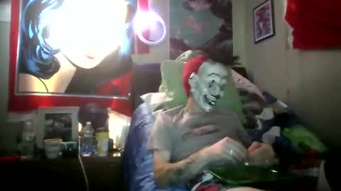 Snapshot of theycallmemellowthebreeze chatting on October 6, 2025, 4:15 pm mellow online show from October 6, 2025, 4:15 pm