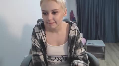 theysaidimcute online show from February 25, 2026, 9:35 pm