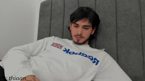 thiaan__ online show from September 24, 2025, 3:54 am