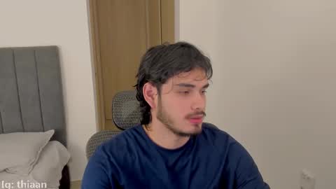 thiaan__ online show from September 28, 2025, 4:07 am