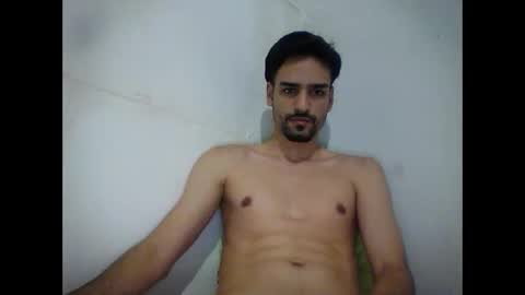 Snapshot of thiago22bk chatting on October 10, 2025, 5:06 am thiago22bk online show from October 10, 2025, 5:06 am