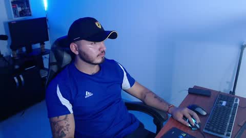 thiago_420 online show from May 20, 2026, 1:01 am