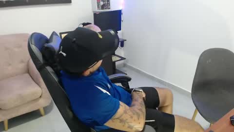 thiago_420 online show from May 27, 2026, 1:57 am
