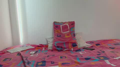 Thiago Diaz online show from October 18, 2025, 1:45 pm