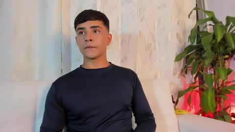 Thiago  online show from February 13, 2026, 11:12 pm