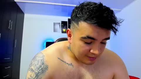 Snapshot of thiago_cp01 chatting on February 24, 2025, 8:17 am Thiago online show from February 24, 2025, 8:17 am