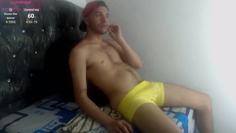 Snapshot of thiago_hairy chatting on May 28, 2026, 4:32 am thiago_hairy online show from May 28, 2026, 4:32 am
