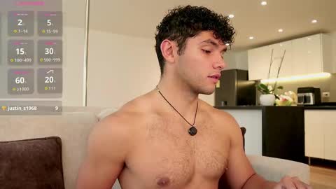 Snapshot of thiago_l chatting on September 12, 2025, 4:40 pm Just Thiago online show from September 12, 2025, 4:40 pm