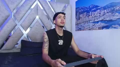 Snapshot of thiago_preston chatting on June 20, 2026, 7:38 pm Thiago online show from June 20, 2026, 7:38 pm