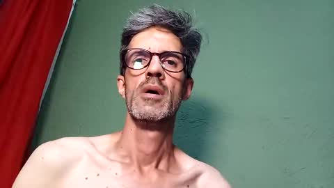 Snapshot of thiago_sexlover chatting on December 20, 2024, 12:52 am Thiago sexlover online show from December 20, 2024, 12:52 am