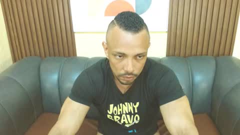 Snapshot of thiago_summers chatting on June 26, 2026, 2:54 pm Thiago Summers online show from June 26, 2026, 2:54 pm