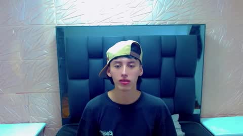 thiago_twink38 online show from February 22, 2026, 8:02 am