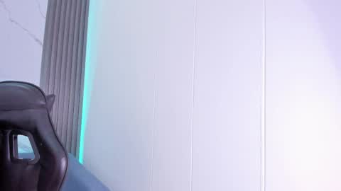 THGIAGO online show from October 1, 2025, 10:38 pm