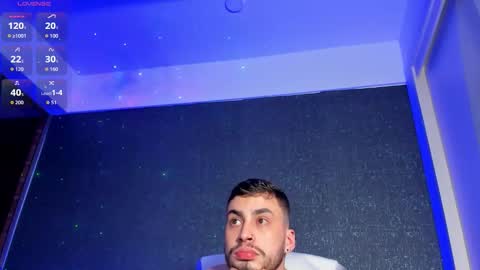 Snapshot of thiagomeneses0 chatting on September 22, 2025, 2:13 am THIAGO MENESES online show from September 22, 2025, 2:13 am