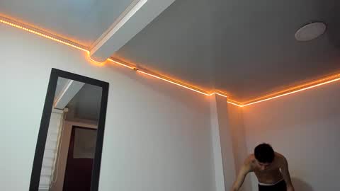 Thiago Wells online show from December 7, 2024, 4:58 pm