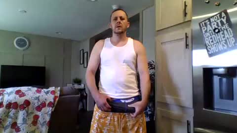 Snapshot of thick_dick11 chatting on April 7, 2026, 5:46 pm Val online show from April 7, 2026, 5:46 pm