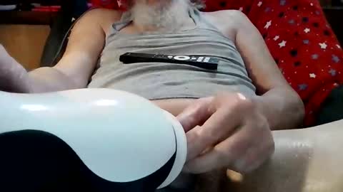 thickcock0008 online show from December 3, 2025, 3:10 pm