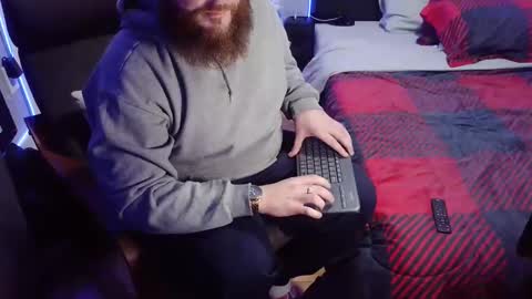 ThickHandsomeMan online show from December 16, 2024, 3:19 am