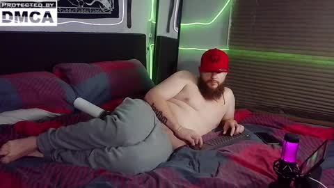 ThickHandsomeMan online show from January 9, 2025, 2:01 am