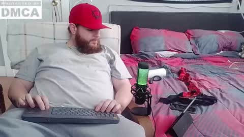 ThickHandsomeMan online show from January 9, 2025, 5:11 pm