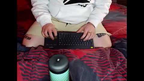 ThickHandsomeMan online show from January 23, 2025, 3:58 am