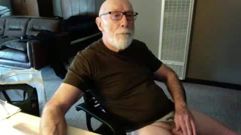 Thickmorningwoodinyou always online show from December 18, 2024, 5:31 pm