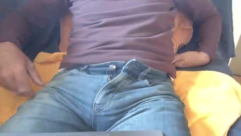 Thickru online show from May 12, 2026, 9:06 am