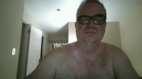 thickwhiteload online show from October 8, 2025, 3:42 pm