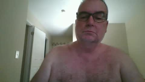 Snapshot of thickwhiteload chatting on February 15, 2026, 6:15 pm thickwhiteload online show from February 15, 2026, 6:15 pm