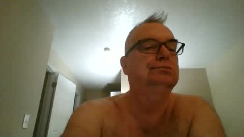 thickwhiteload online show from March 23, 2026, 1:04 pm