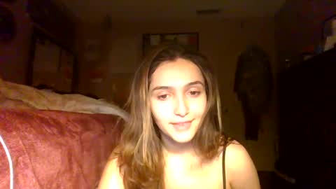 Snapshot of thickyvicky2223 chatting on December 20, 2024, 9:43 am ThickyVicky online show from December 20, 2024, 9:43 am