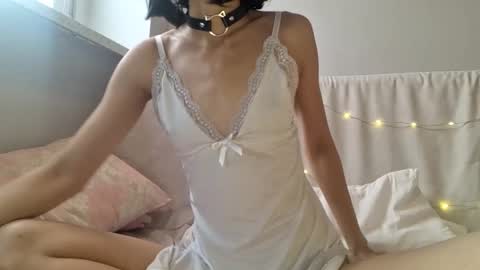 Snapshot of thifa2x chatting on January 12, 2026, 12:43 pm thifa2x online show from January 12, 2026, 12:43 pm