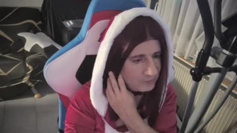 thihold online show from December 30, 2024, 7:42 pm