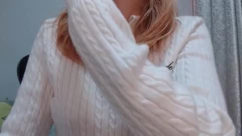 Snapshot of thin33 chatting on March 25, 2026, 2:17 am sara online show from March 25, 2026, 2:17 am