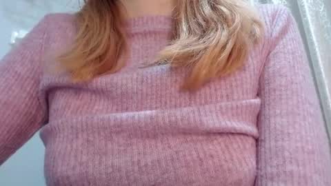 Snapshot of thin33 chatting on March 27, 2026, 2:28 am sara online show from March 27, 2026, 2:28 am