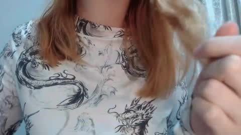 Snapshot of thin33 chatting on April 9, 2026, 2:11 am sara online show from April 9, 2026, 2:11 am