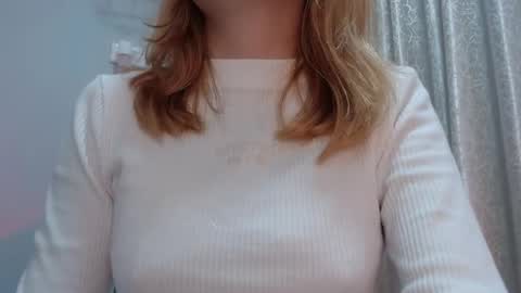 Snapshot of thin33 chatting on April 13, 2026, 2:06 am sara online show from April 13, 2026, 2:06 am