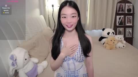 Snapshot of thisgirl__ chatting on April 30, 2026, 1:23 am kk online show from April 30, 2026, 1:23 am