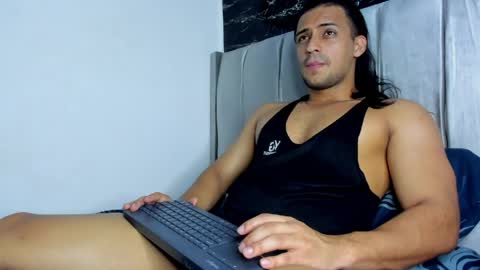 Thomas online show from April 11, 2026, 10:03 pm