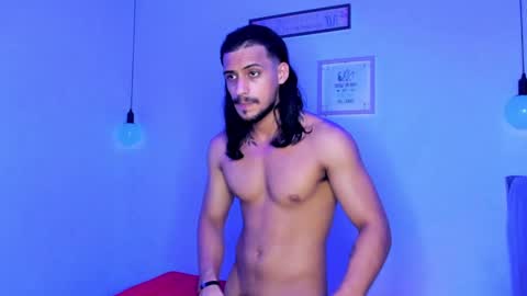 Thomas online show from December 4, 2024, 2:42 am