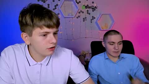 thomas_crow online show from November 17, 2025, 10:10 am