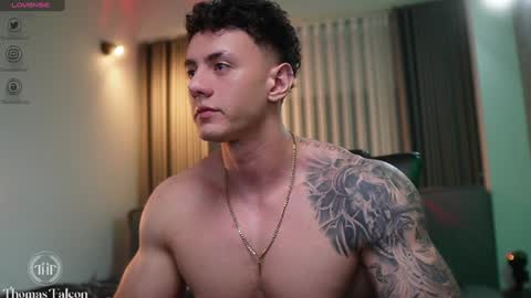 Thomas Falcon online show from December 3, 2024, 2:03 am