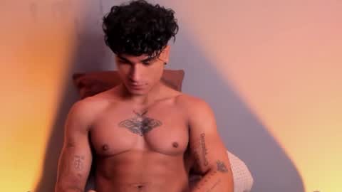 Thomas 3  JUST STAY AND BE MY LAST LOVE online show from December 29, 2024, 5:22 pm