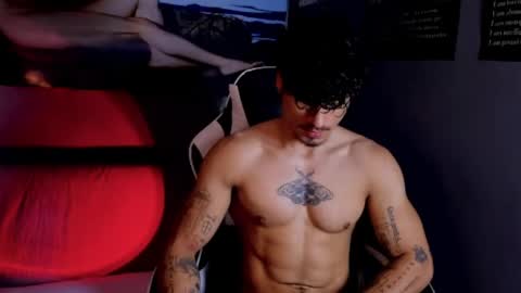 Snapshot of thomas_fit1 chatting on April 23, 2026, 7:05 pm Thomas 3 JUST STAY AND BE MY LAST LOVE online show from April 23, 2026, 7:05 pm