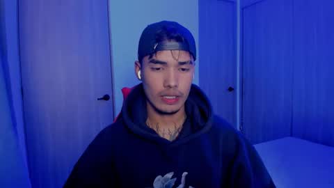 Thomas online show from September 14, 2025, 1:38 am