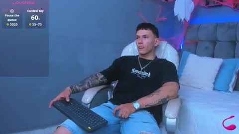 Thomas online show from November 1, 2025, 3:58 pm