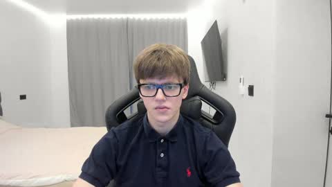 Tomas online show from April 29, 2026, 4:11 pm