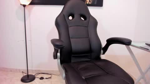 Thomas online show from January 7, 2025, 3:24 am