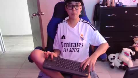 VALERIA online show from December 5, 2025, 5:31 pm